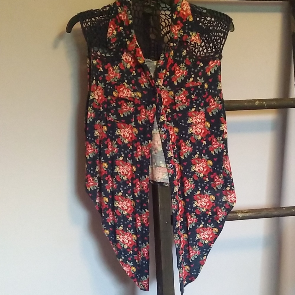 Tie up floral top
